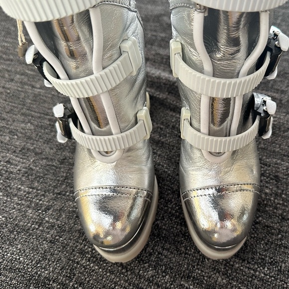 Casadei Authentic Silver boots - Picture 7 of 7